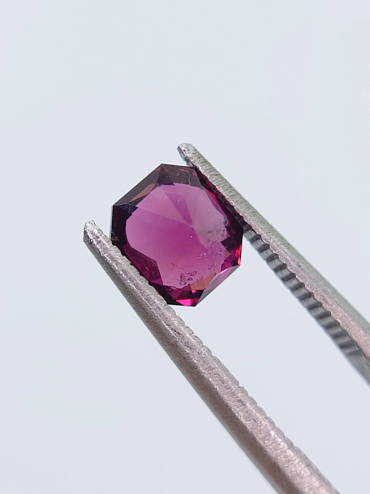 1.24ct Natural Rhodolite Garnet from Tanzania — view 2